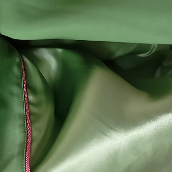 Women's Green Coat - Picture 8 of 9